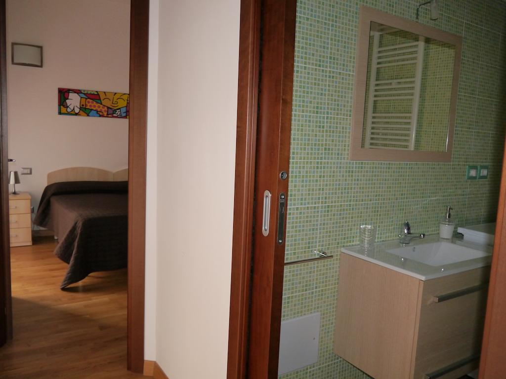 Cagliari Holiday Apartments Rum bild